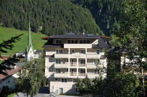 Hotel Garni Valülla Ischgl